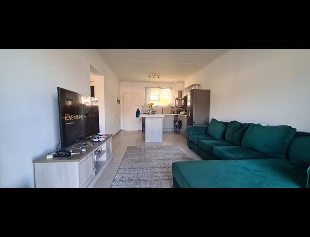 2 BEDROOM APARTMENT FOR SALE IN ERAND GARDENS